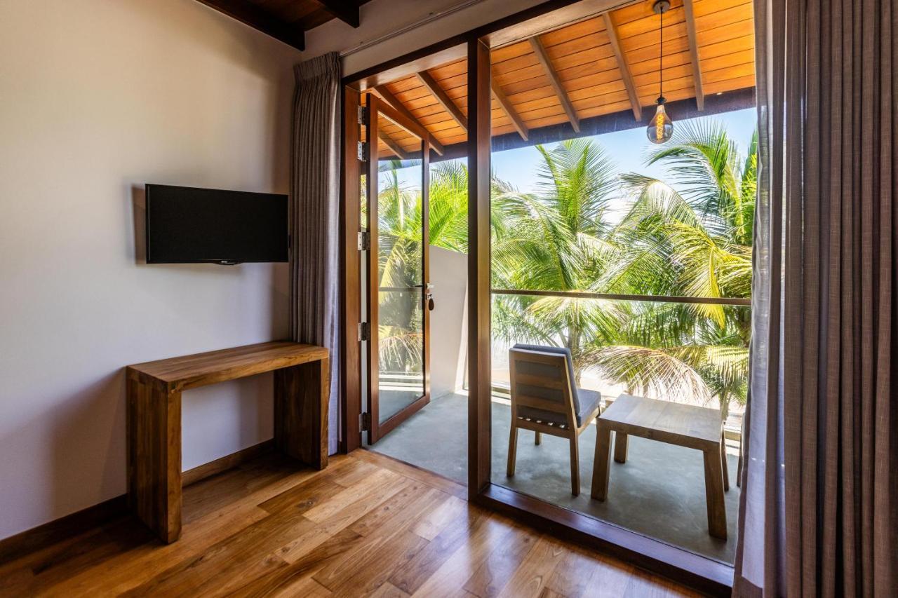 Bk Beach Boutique Hotel - Hikkaduwa Luaran gambar