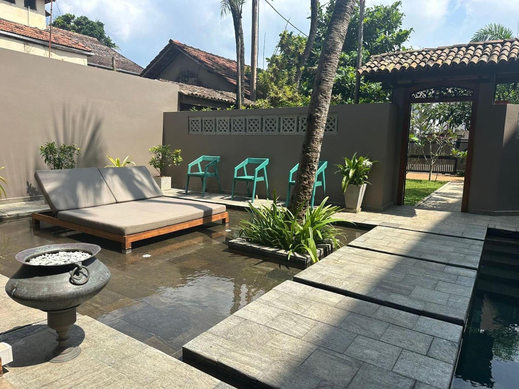Bk Beach Boutique Hotel - Hikkaduwa Luaran gambar