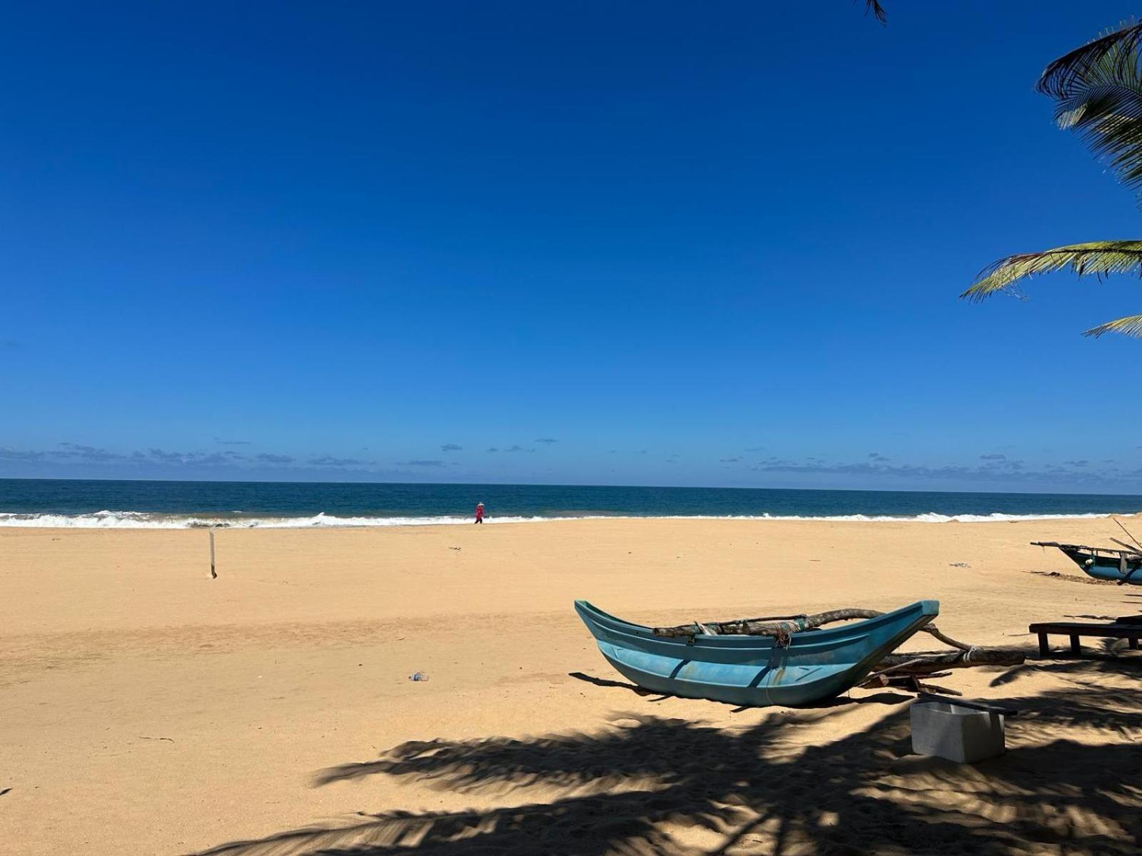 Bk Beach Boutique Hotel - Hikkaduwa Luaran gambar